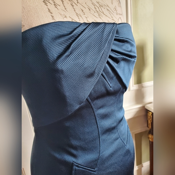 Zac Pozen teal body-hugging dress with structure, front bow, back zips sz XS - Picture 2 of 14